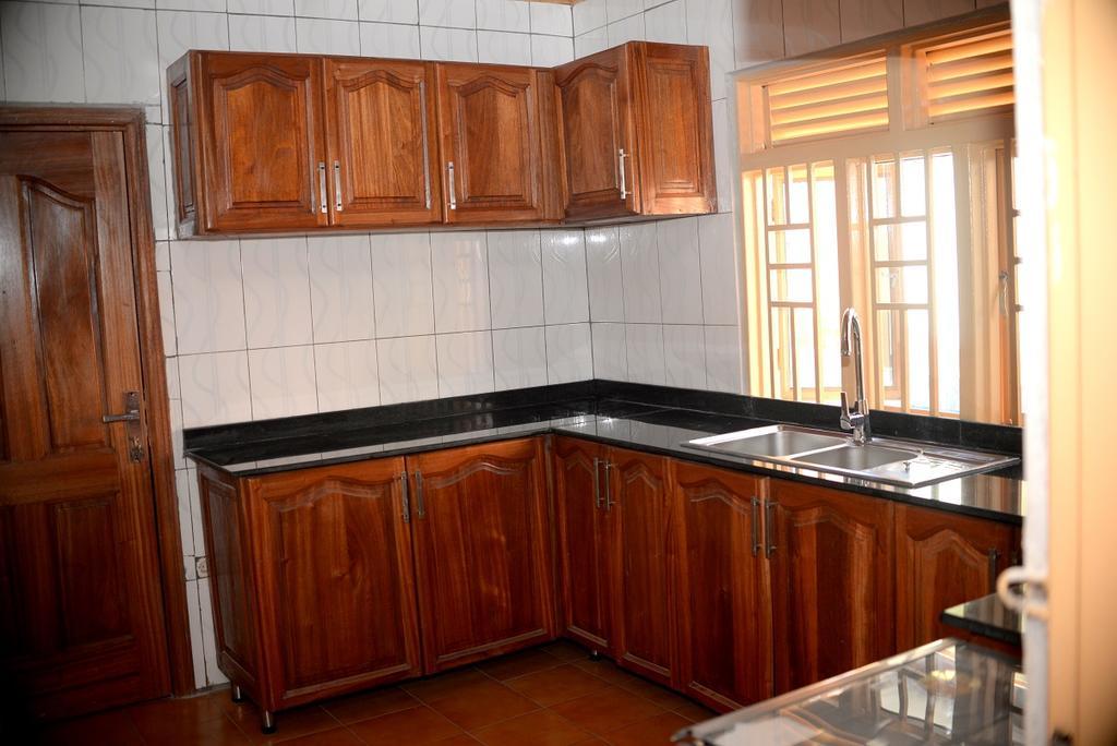 Keva Guest House Kigali Exterior photo